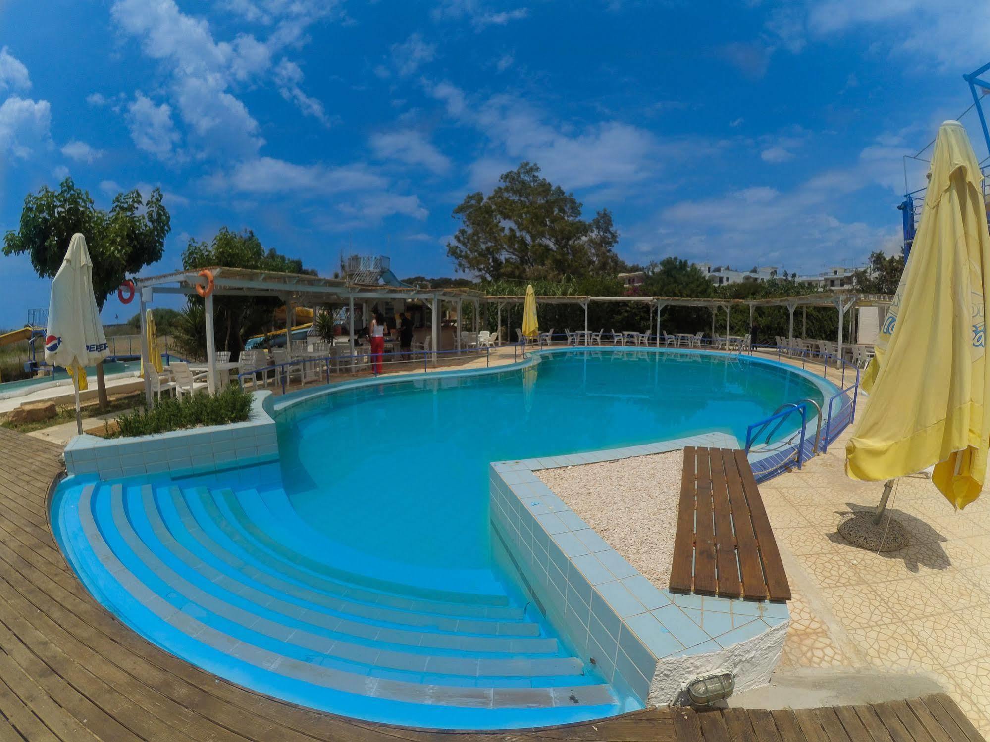 Hotel Vergina Lagonisi Esterno foto